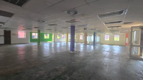 Quadrum Office Park Quadrum 2 - FF RHS South Wing 620,2m2 - to let (19)